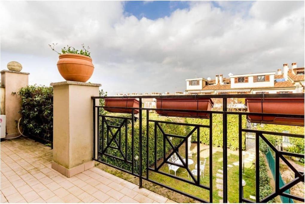Villa Gurrieri Roma Ngoại thất bức ảnh